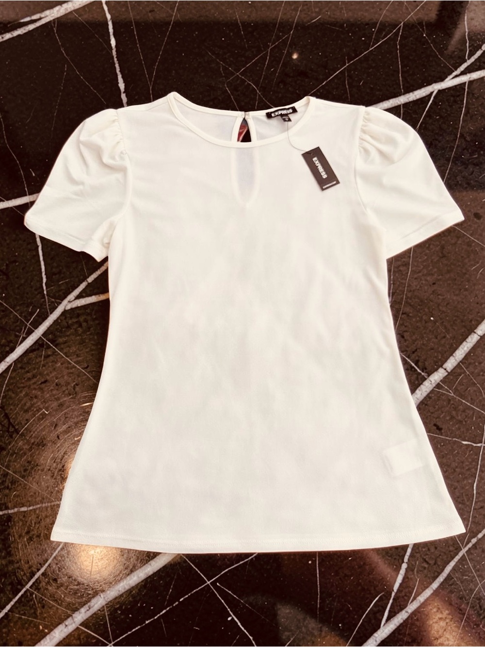 NWT Express Puff Sleeve Keyhole Top